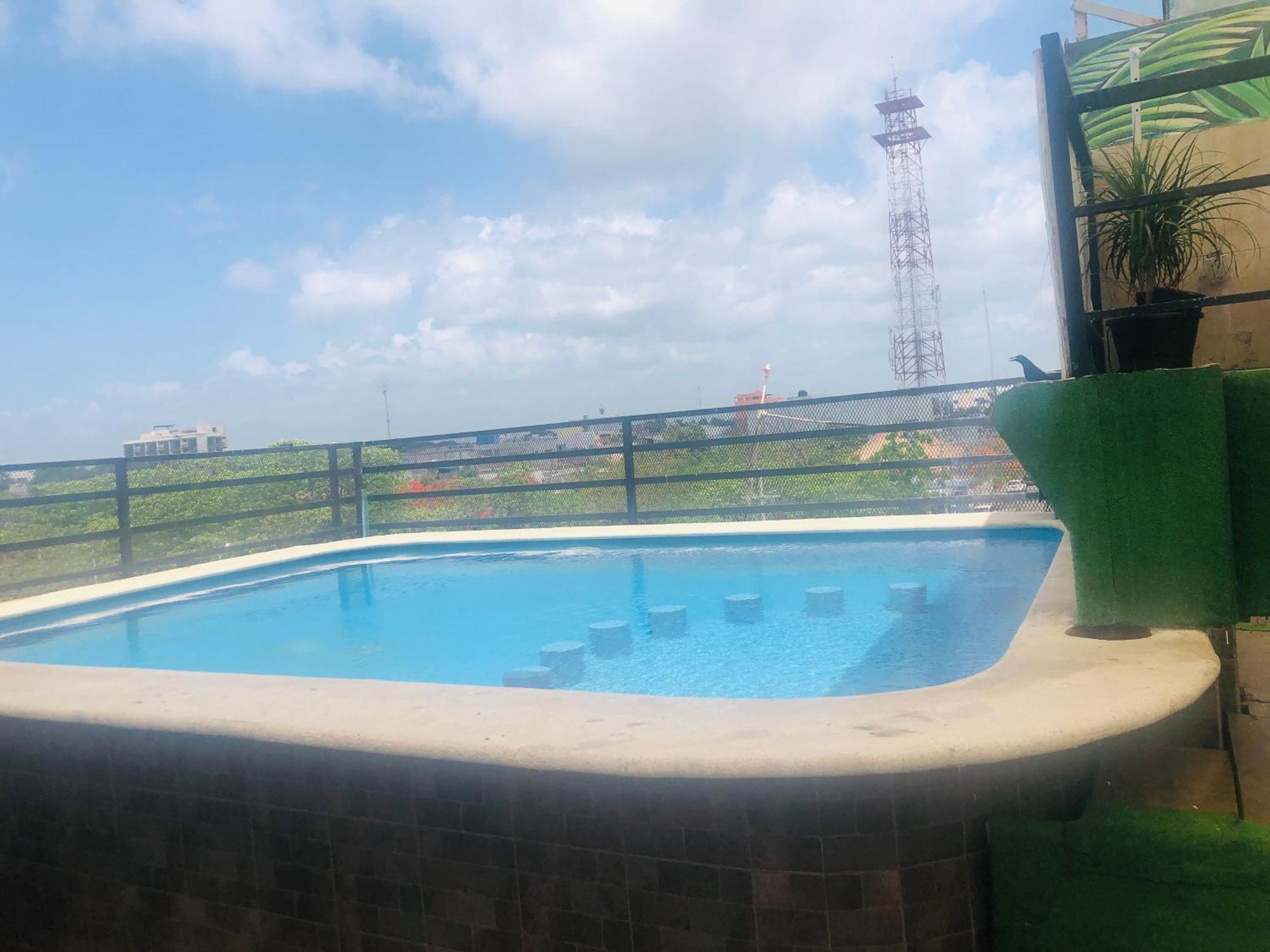 Easy Hotel Playa del Carmen Ngoại thất bức ảnh