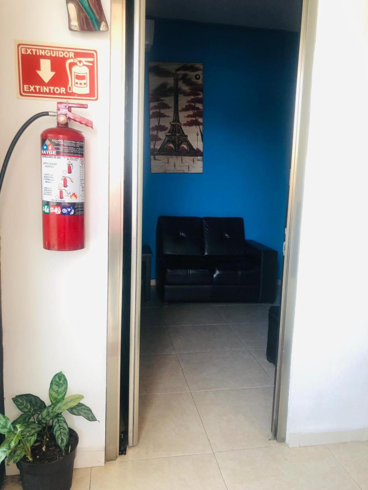 Easy Hotel Playa del Carmen Ngoại thất bức ảnh