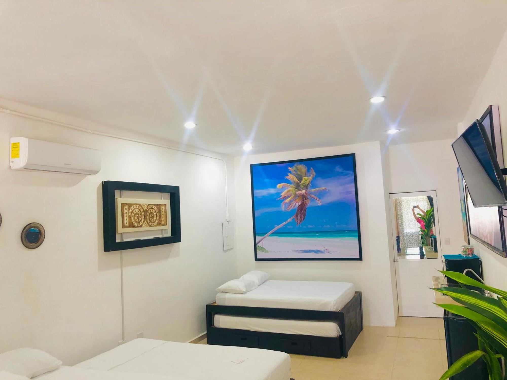 Easy Hotel Playa del Carmen Ngoại thất bức ảnh