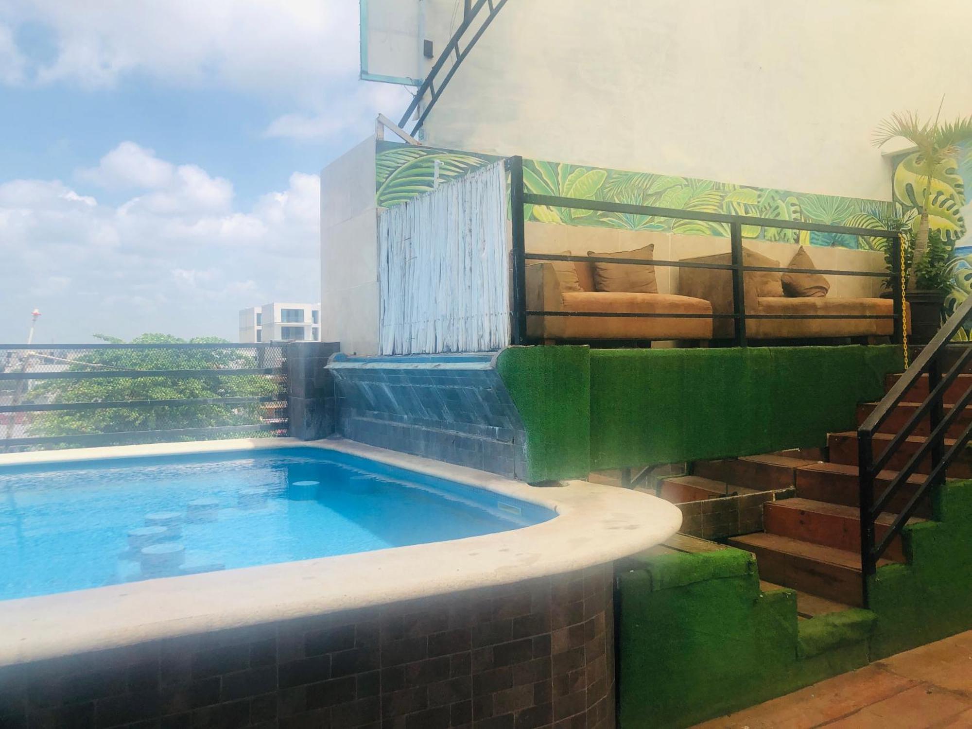 Easy Hotel Playa del Carmen Ngoại thất bức ảnh